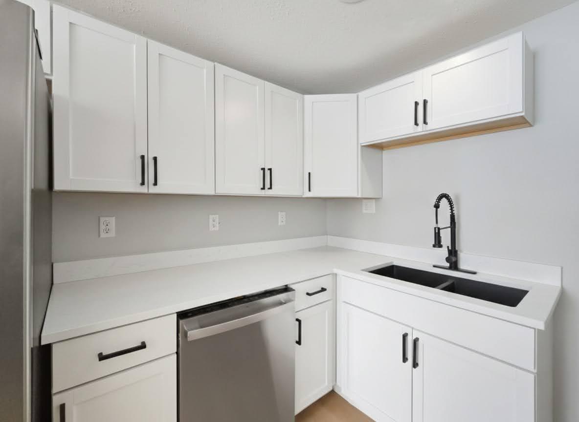 8444 Fish Hatchery Road Burlington, WI 53105 - Photo 15 of 32 Kitchen