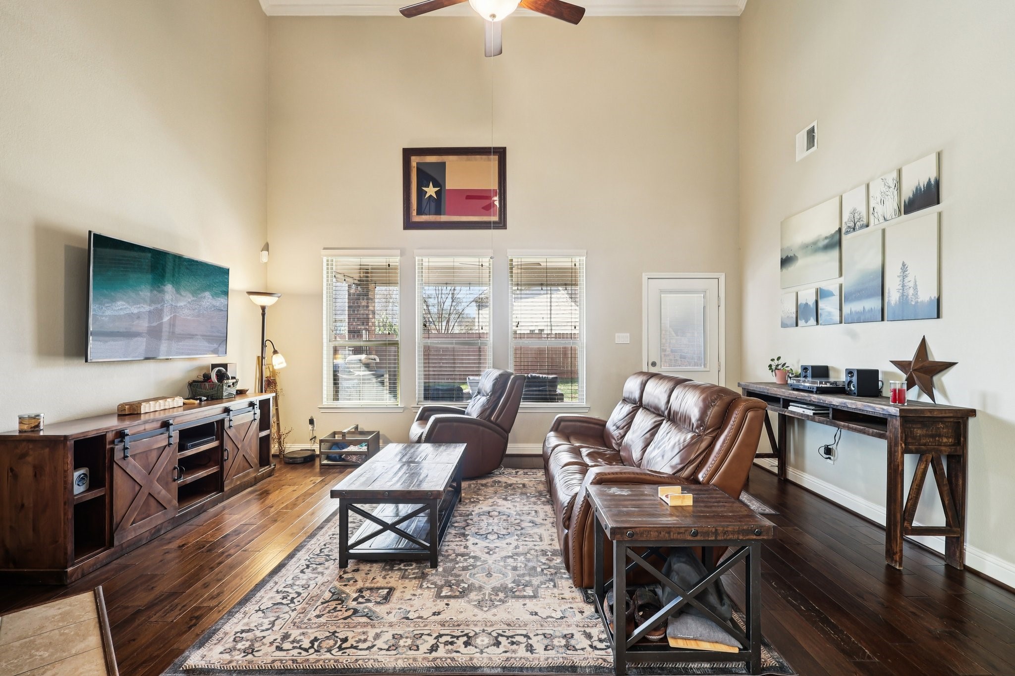 3668 Cottage Pines Lane Spring, TX 77386 - Photo 14 of 47 Family room looking out to the patio. Notice the beautiful flooring., It is also easy to maintain!