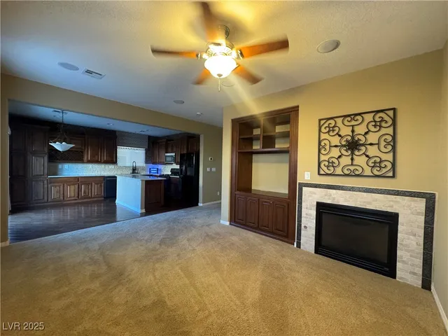 $2,095 | 7334 West Mistral Avenue, Las Vegas, NV 89113