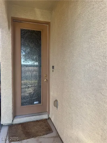 $2,095 | 7334 West Mistral Avenue, Las Vegas, NV 89113