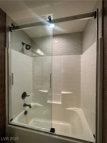 $2,095 | 7334 West Mistral Avenue, Las Vegas, NV 89113