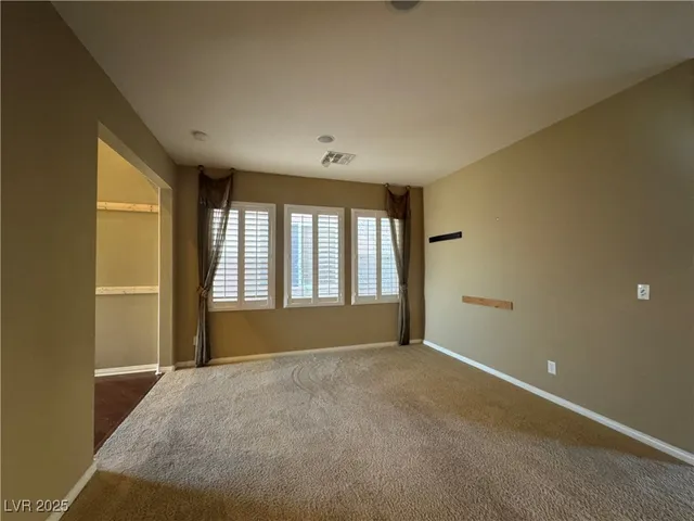 $2,095 | 7334 West Mistral Avenue, Las Vegas, NV 89113