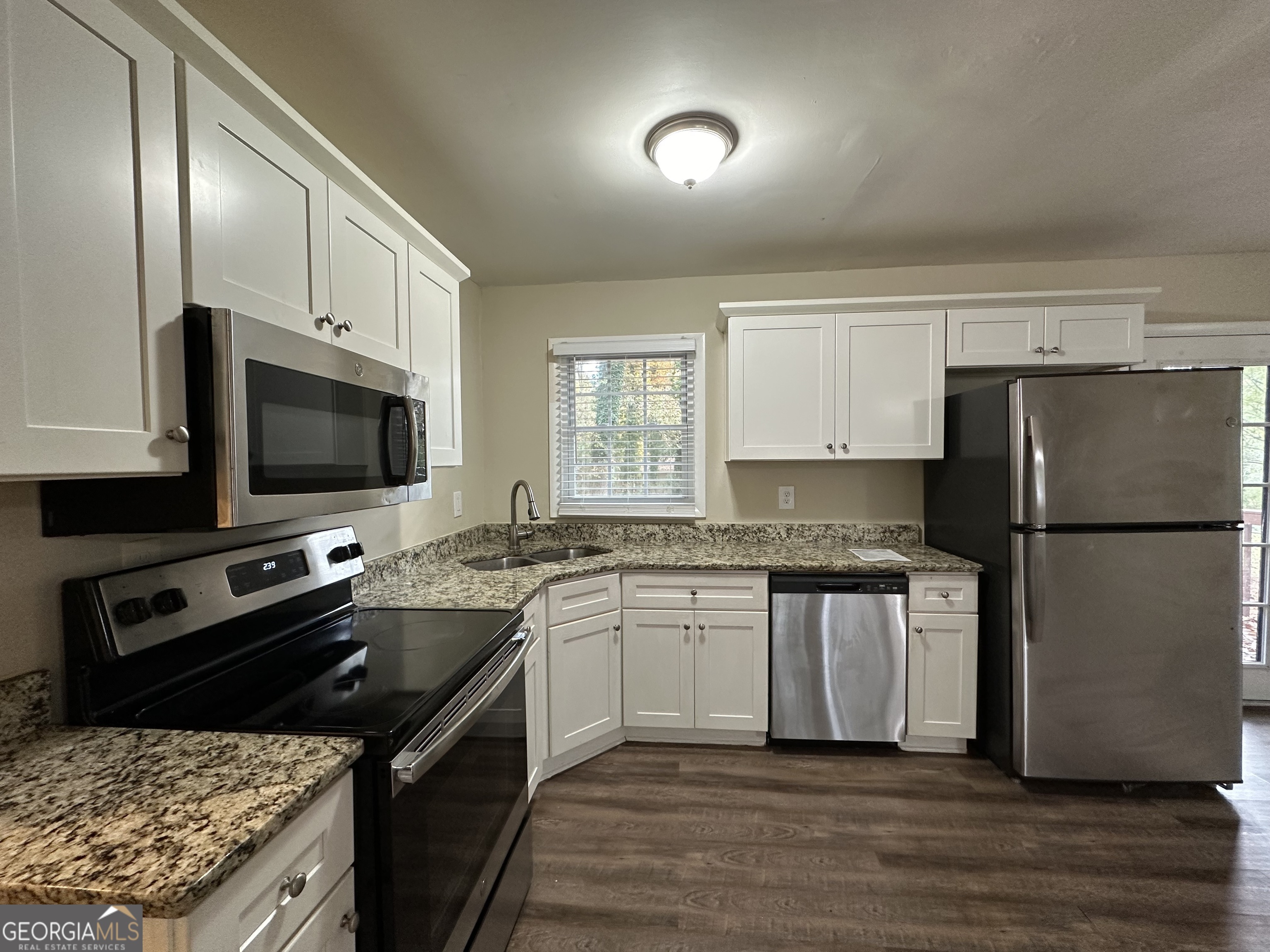 4433 Mercer Road Decatur, GA 30035 - Photo 5 of 12