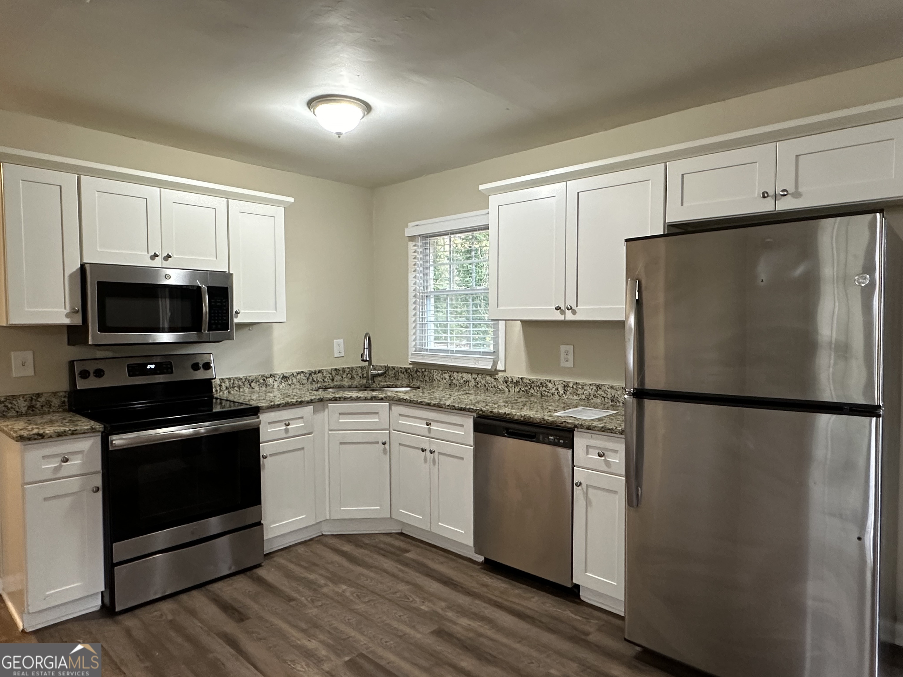 4433 Mercer Road Decatur, GA 30035 - Photo 7 of 12