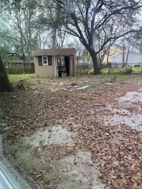 7422 Thurow Street Houston, TX 77087 - Photo 8 of 14