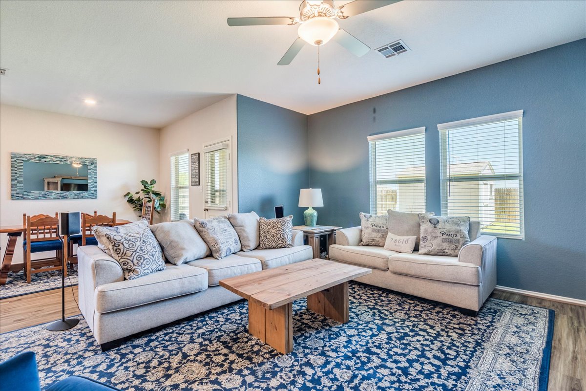 358 Jasper Trail Buda, TX 78610 - Photo 13 of 35 Open-concept living space