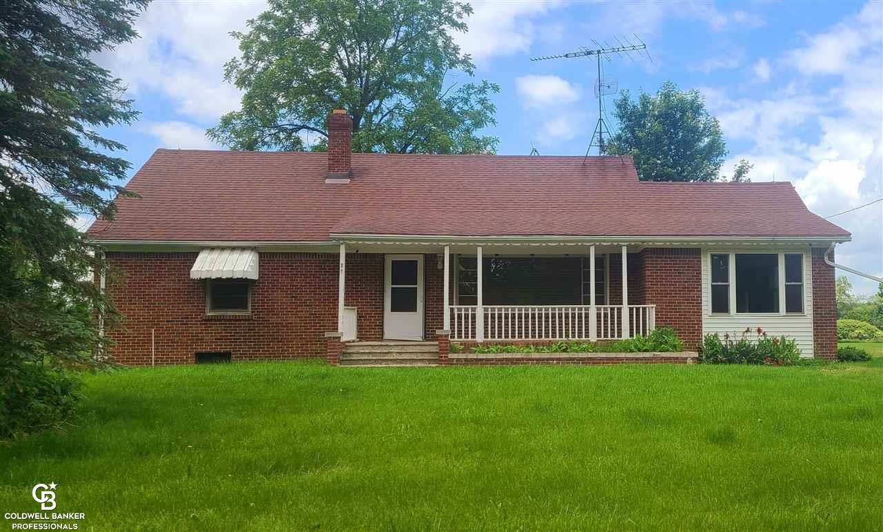 8331 Mason Road Yale, MI 48097 - Photo 4 of 67 Front View 3