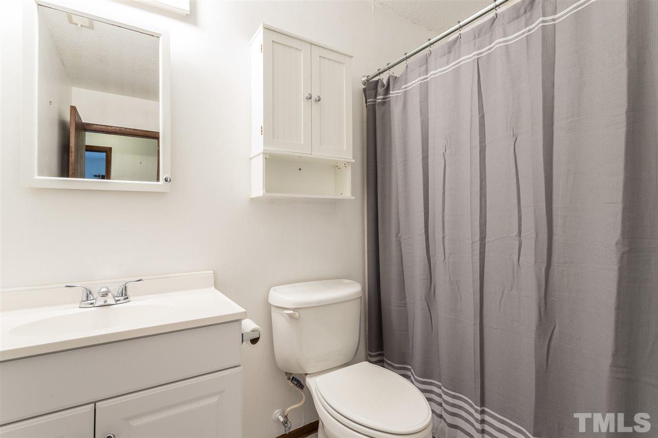 4409 Fox Road Raleigh, NC 27616 - Photo 16 of 26