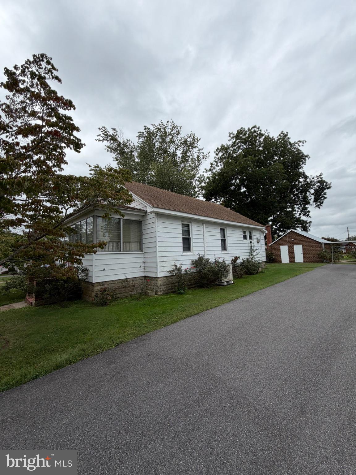 207 Killarney Road Cambridge, MD 21613 - Photo 3 of 23 Gallery Image 3