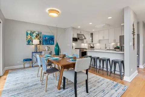$800,000 | 5133 Carol Street, Skokie, IL 60077