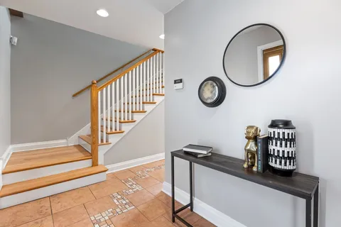 $800,000 | 5133 Carol Street, Skokie, IL 60077