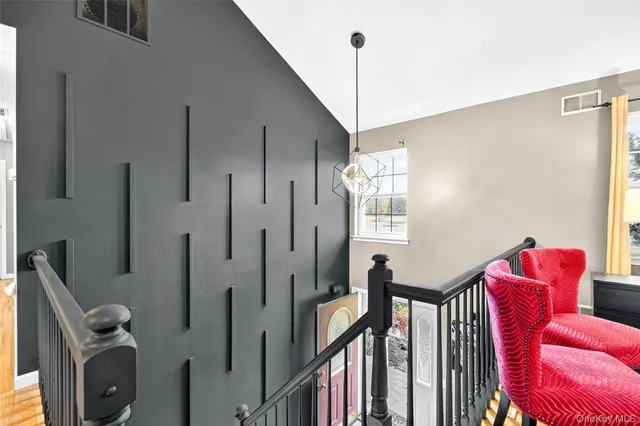 $575,000 | 131 Erie Avenue, New Windsor, NY 12553