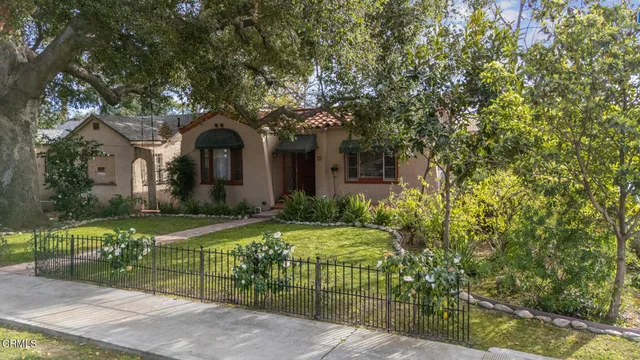 $960,000 | 646 East Sacramento Street, Altadena, CA 91001