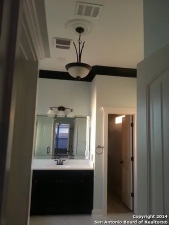 $2,395 | 8610 Kihnu Willow, San Antonio, TX 78251