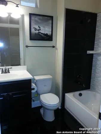 $2,395 | 8610 Kihnu Willow, San Antonio, TX 78251