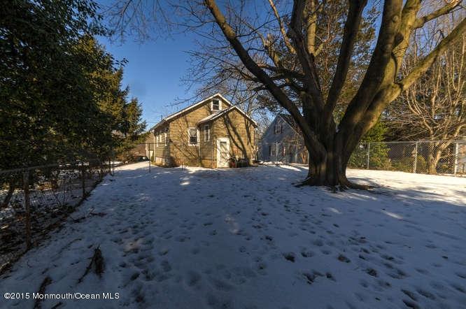 11 Zieglers Lane Hamilton, NJ 08690 - Photo 17 of 19 11 Zieglers Ln Hamilton-small-019-Exteri