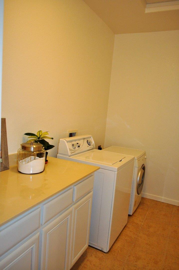 9541 Rodeo Drive Gilroy, CA 95020 - Photo 22 of 30 Gallery Image 22
