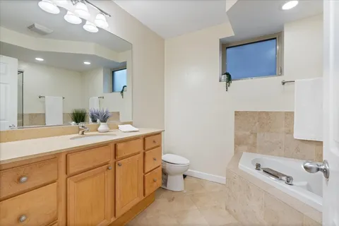 $599,000 | 2657 West Thomas Street, Unit 1E, Chicago, IL 60622