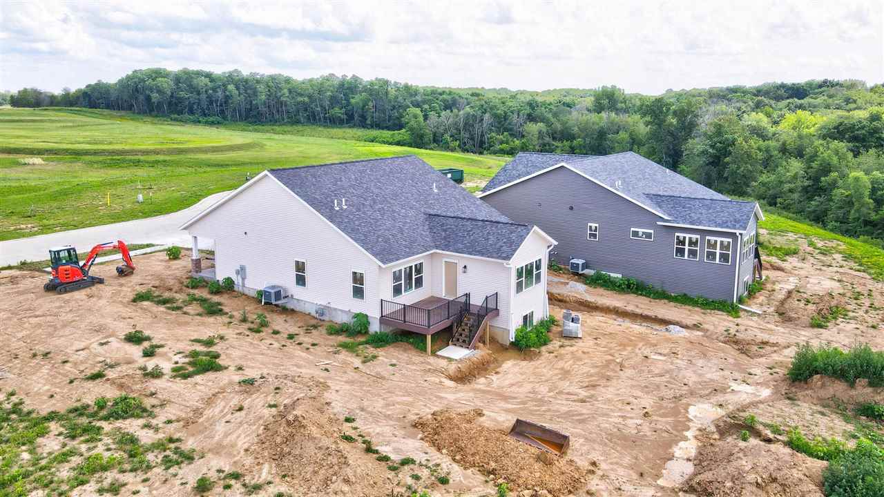 303 Vista Ridge Kalona, IA 52247 - Photo 41 of 49 Gallery Image 41
