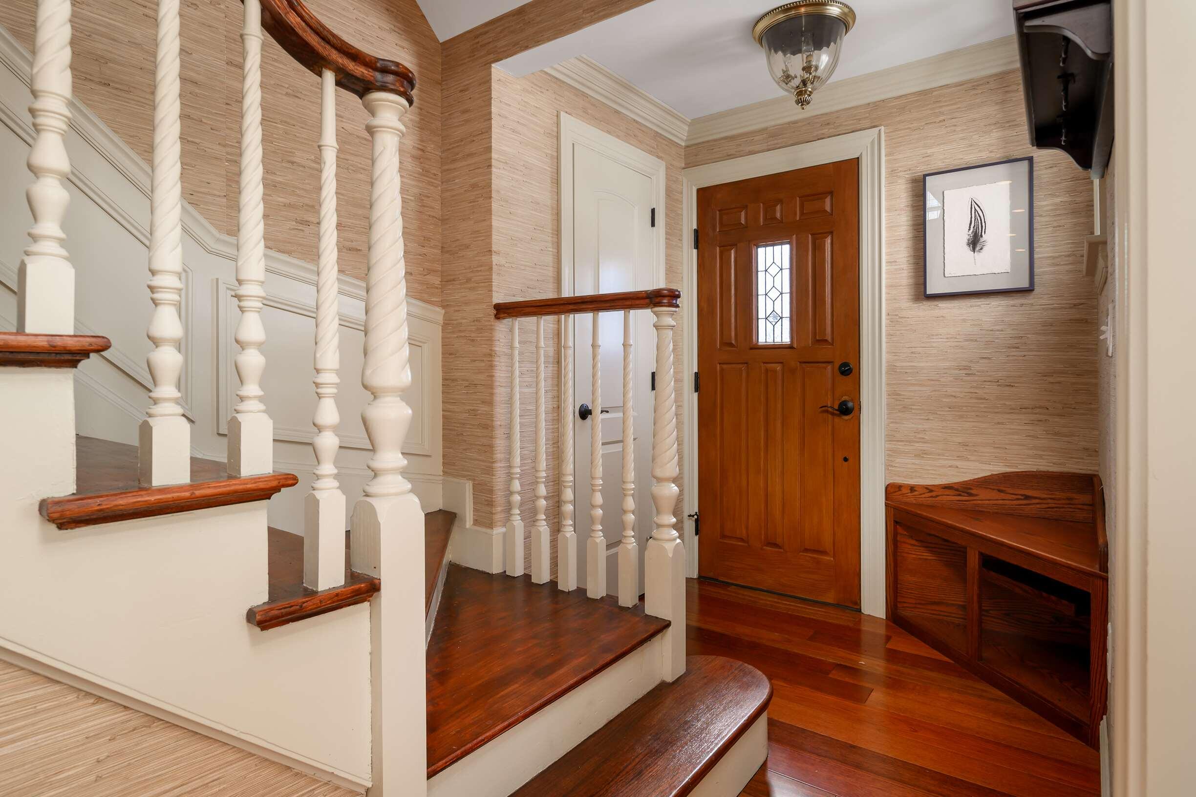 152 York Street York, ME 03909 - Photo 26 of 42 Foyer