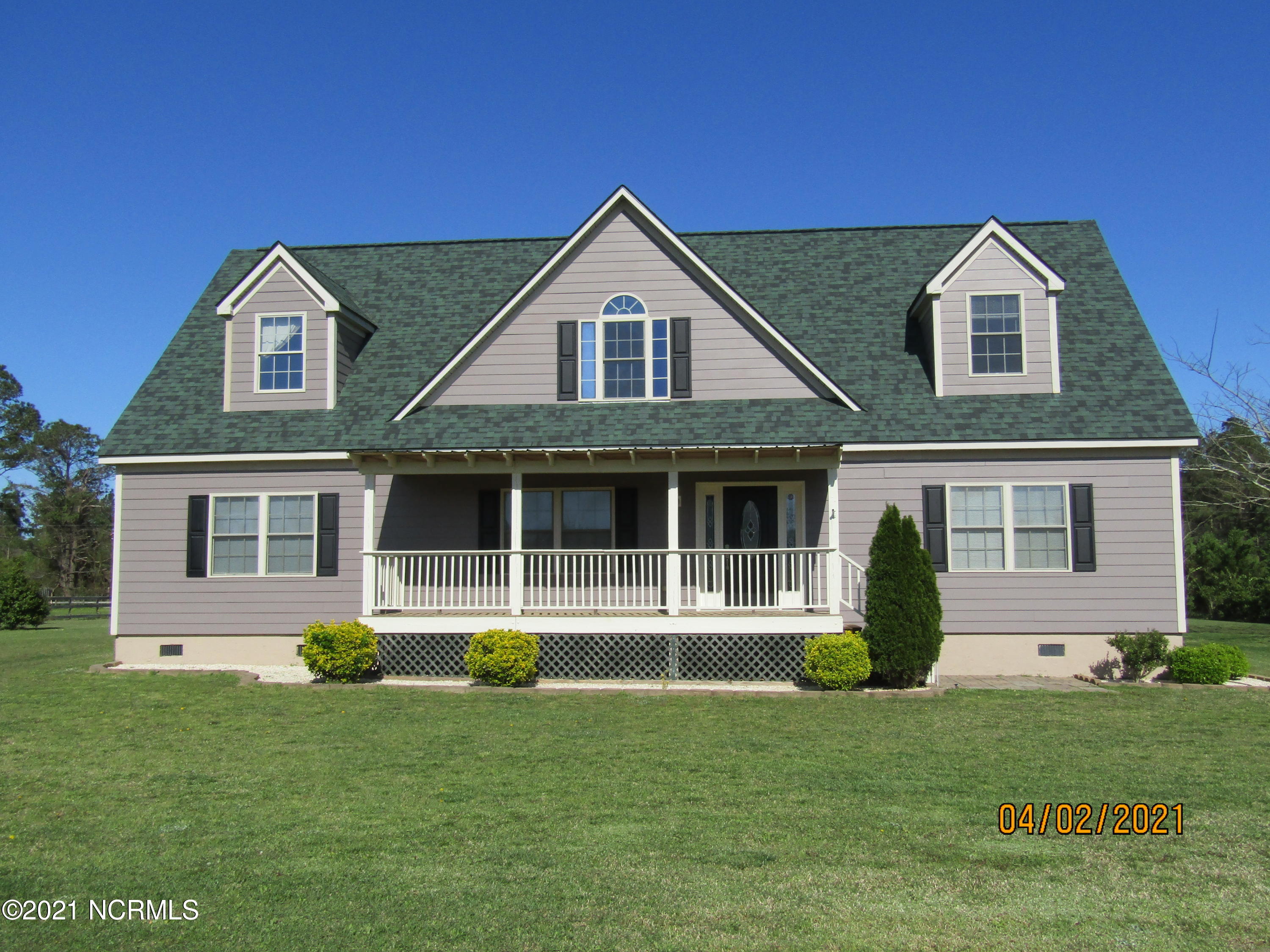 94 Sage Road Burgaw, NC 28425 - Photo 1 of 18 IMG_1851