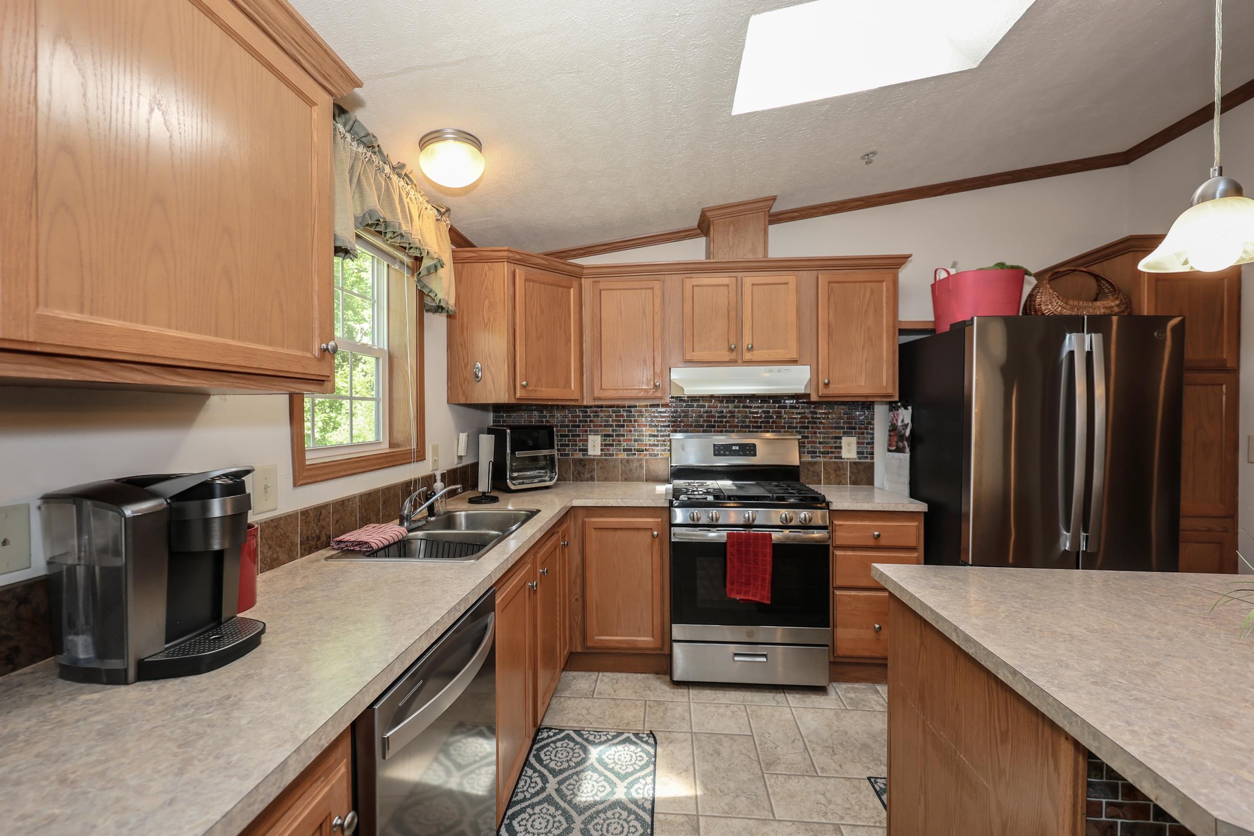50 Hoit Mill Road Weare, NH 03281 - Photo 2 of 29