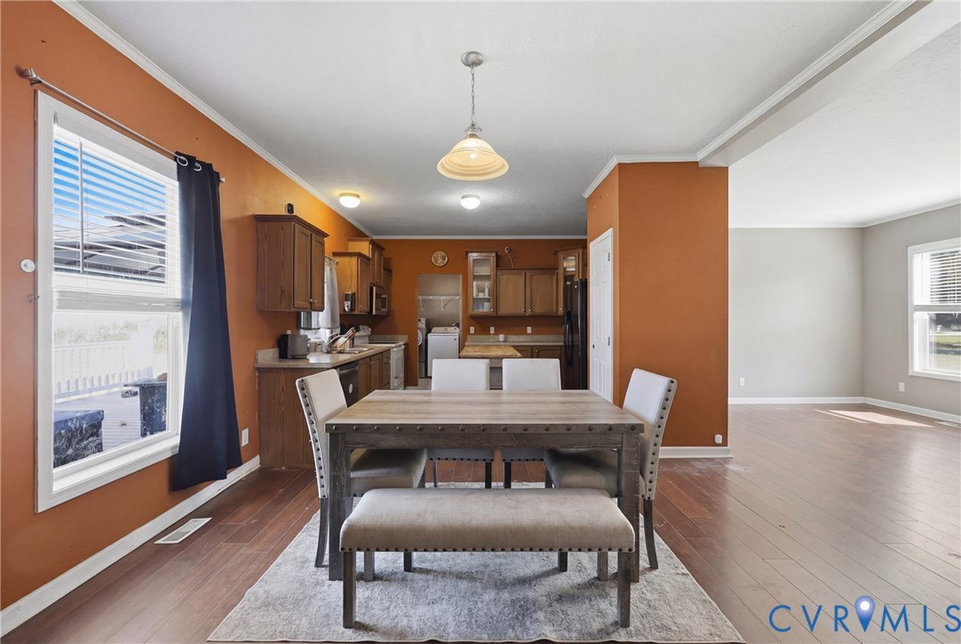 22300 Medicine Springs Road Courtland, VA 23837 - Photo 6 of 33
