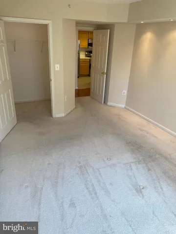 $2,400 | 3835 9th Street North, Unit 602E, Arlington, VA 22203