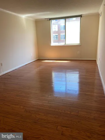 $2,400 | 3835 9th Street North, Unit 602E, Arlington, VA 22203