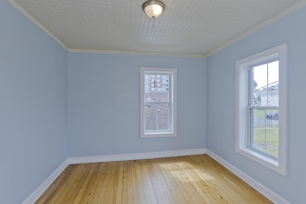 56 Pine Street Holyoke, MA 01040 - Photo 23 of 27