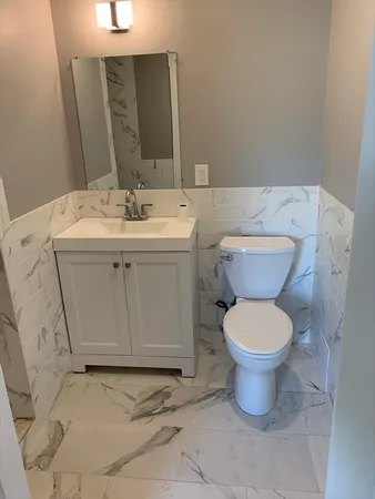 $2,000 | 8 Beethoven Street, Unit 3L, Boston, MA 02119