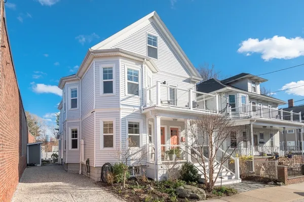 $1,349,000 | 8 Lafayette Street, Unit 2, Arlington, MA 02474