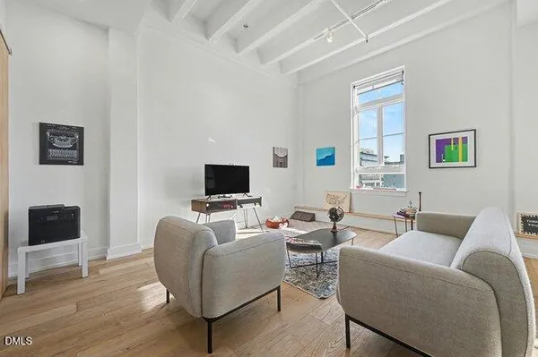 $600,000 | 103 West Main Street, Unit 305, Durham, NC 27701