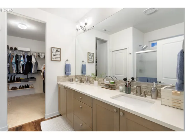 $474,900 | 1300 North Broadway Street, Estacada, OR 97023