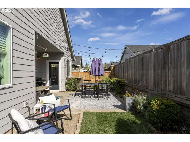 $474,900 | 1300 North Broadway Street, Estacada, OR 97023