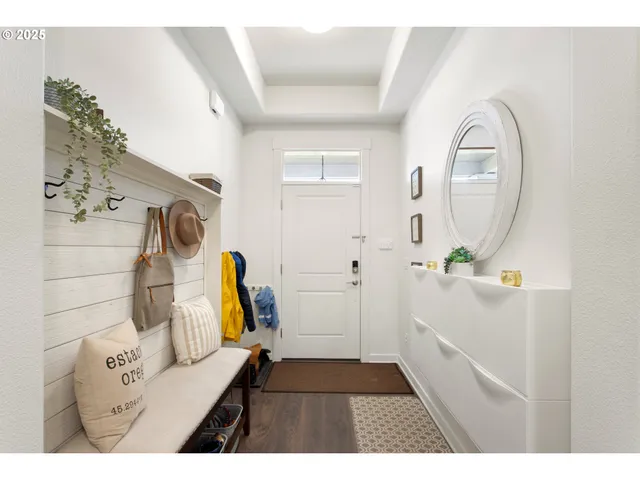 $474,900 | 1300 North Broadway Street, Estacada, OR 97023