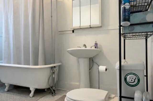 $2,600 | 223 Hudson Street, Johnson City, NY 13790