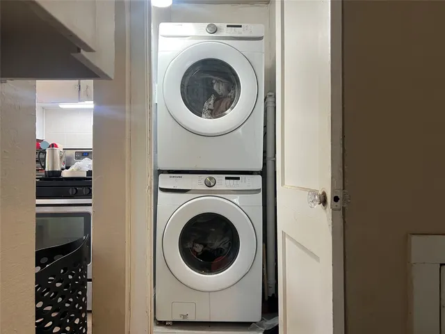 $2,600 | 223 Hudson Street, Johnson City, NY 13790