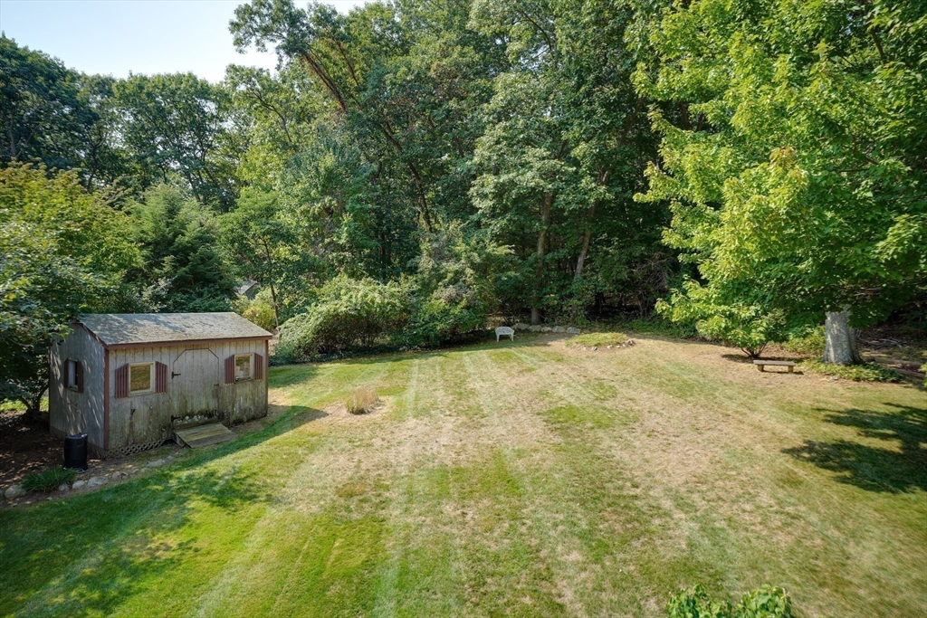 10 Town Line Road Burlington, MA 01803 - Photo 7 of 33 Gallery Image 7
