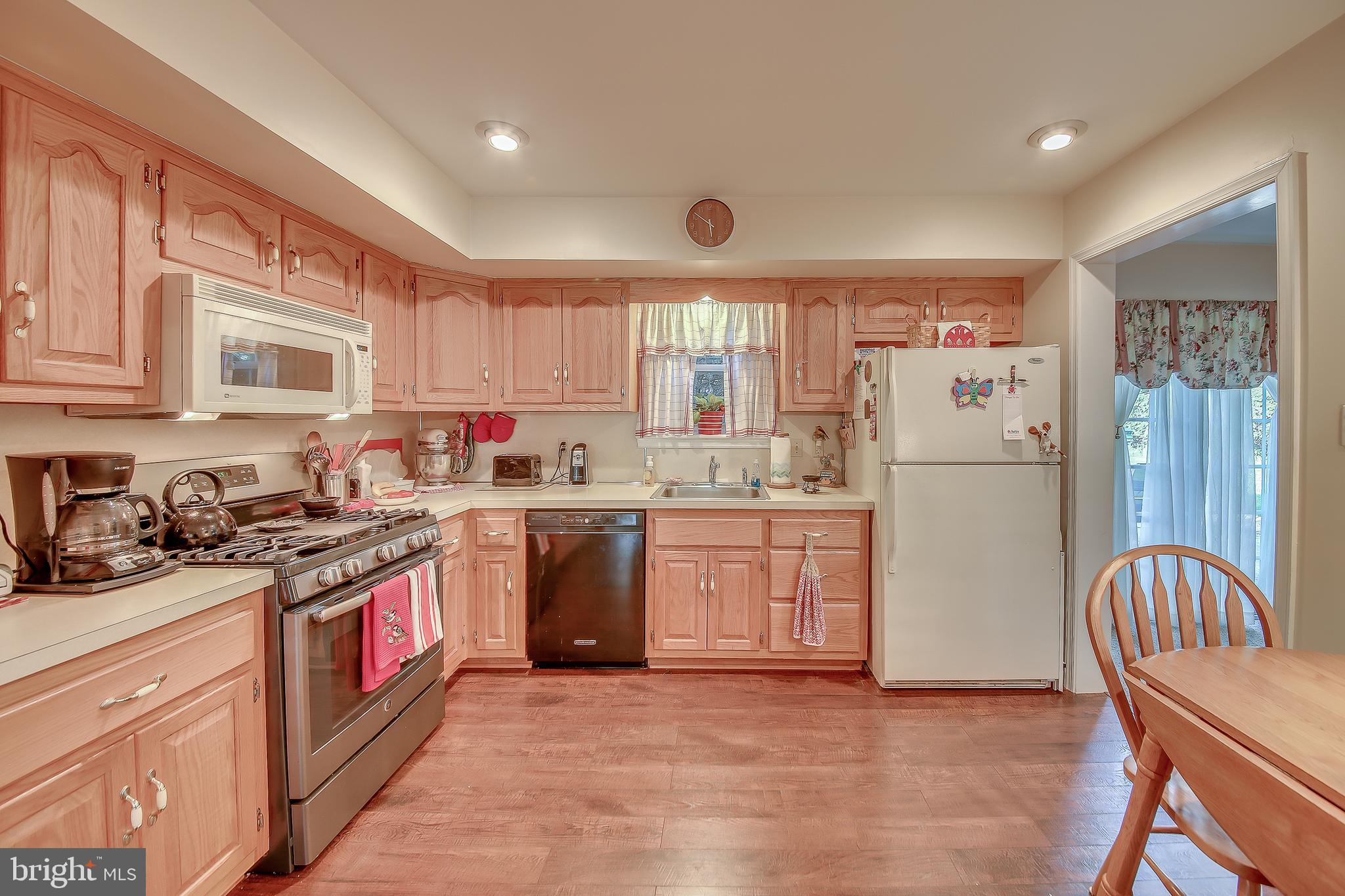 903 Chatfield Road Warrington, PA 18976 - Photo 13 of 20 Gallery Image 13