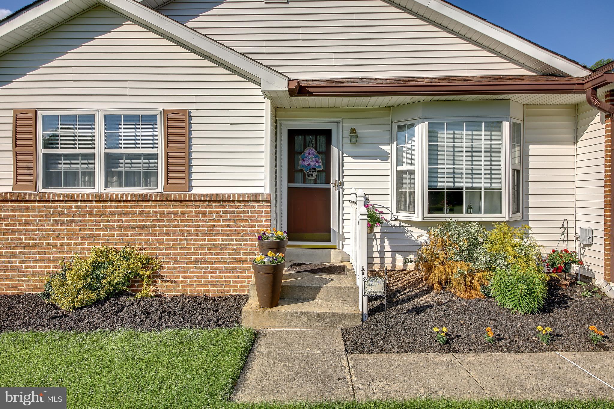 903 Chatfield Road Warrington, PA 18976 - Photo 4 of 20 Gallery Image 4