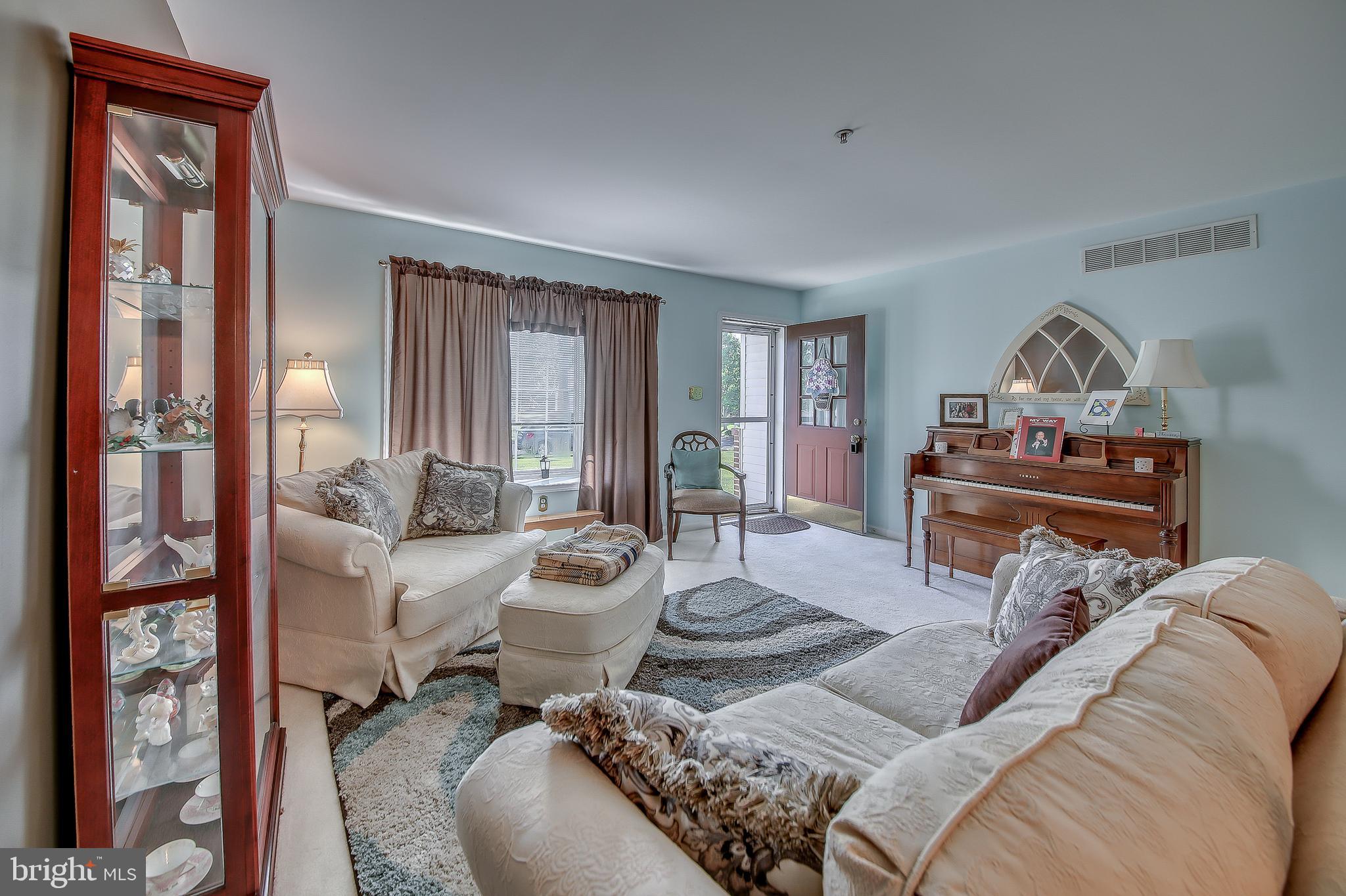 903 Chatfield Road Warrington, PA 18976 - Photo 6 of 20 Gallery Image 6
