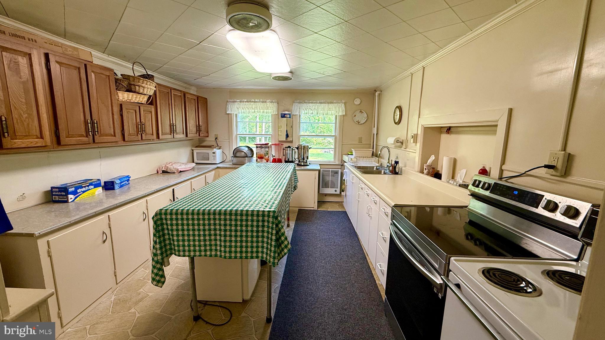 1142 Apple Road Quakertown, PA 18951 - Photo 12 of 22