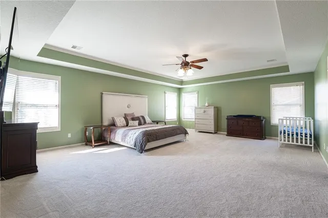 $535,000 | 25609 East 31st Terrace South, Blue Springs, MO 64015