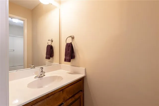 $535,000 | 25609 East 31st Terrace South, Blue Springs, MO 64015