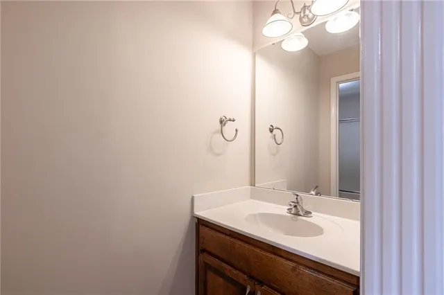 $535,000 | 25609 East 31st Terrace South, Blue Springs, MO 64015