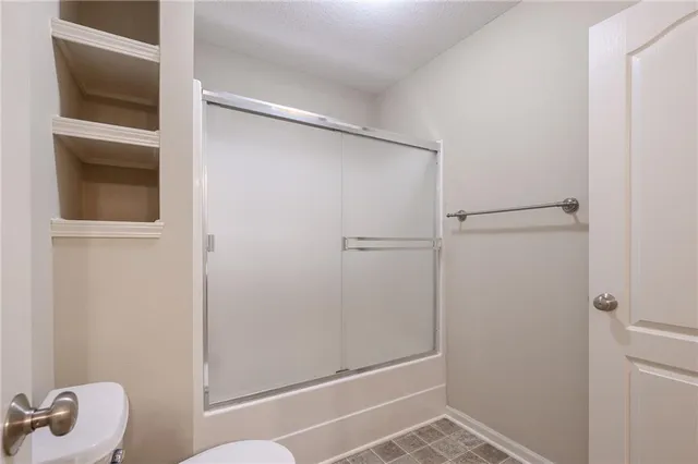 $525,000 | 25609 East 31st Terrace South, Blue Springs, MO 64015