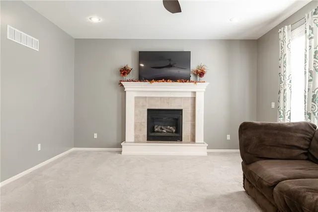 $535,000 | 25609 East 31st Terrace South, Blue Springs, MO 64015