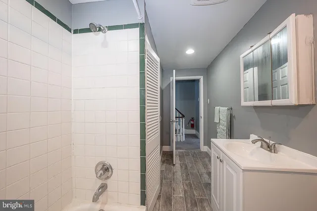 $2,800 | 4517 Ritchie Street, Philadelphia, PA 19127