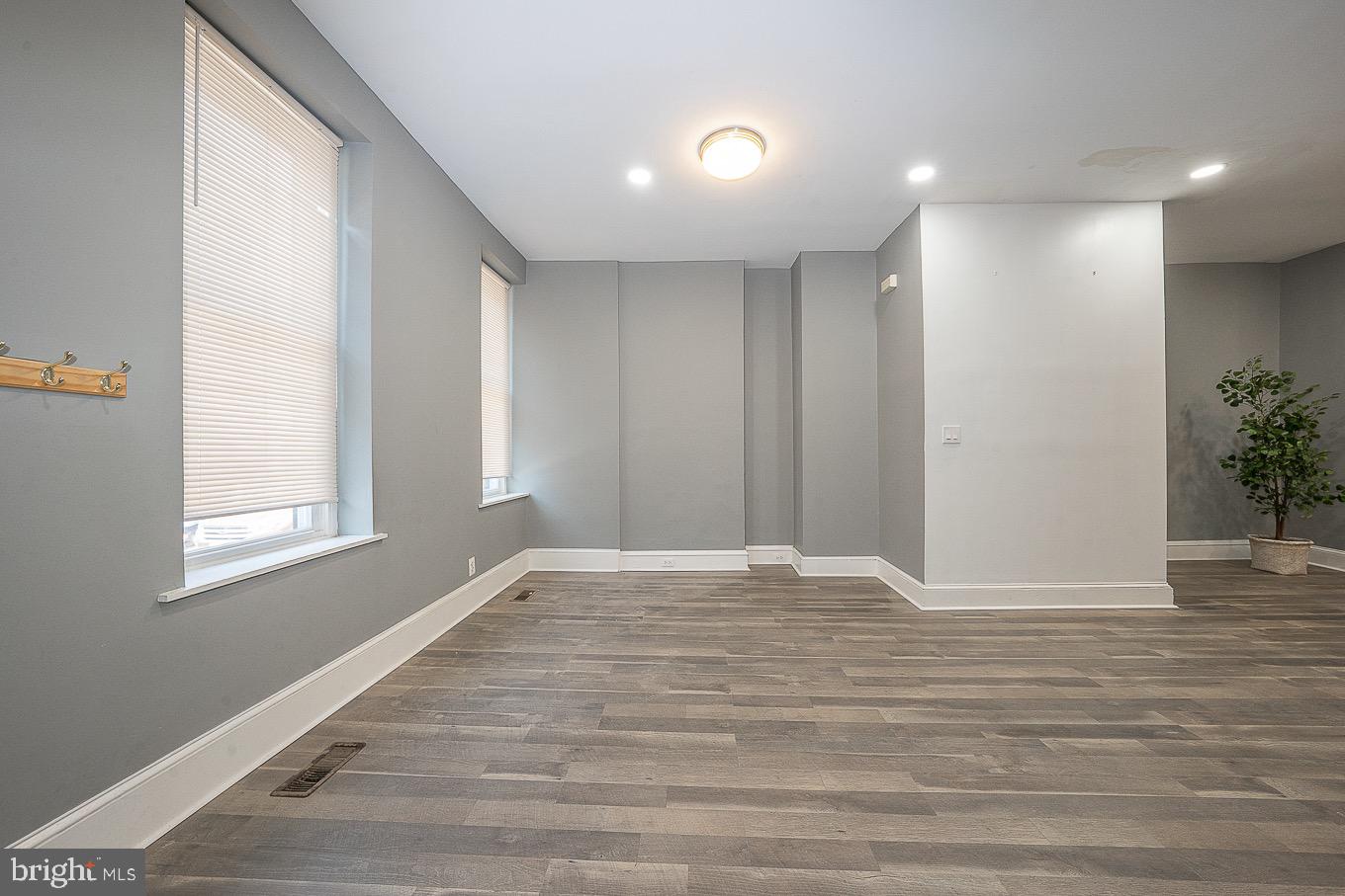 4517 Ritchie Street Philadelphia, PA 19127 - Photo 8 of 44